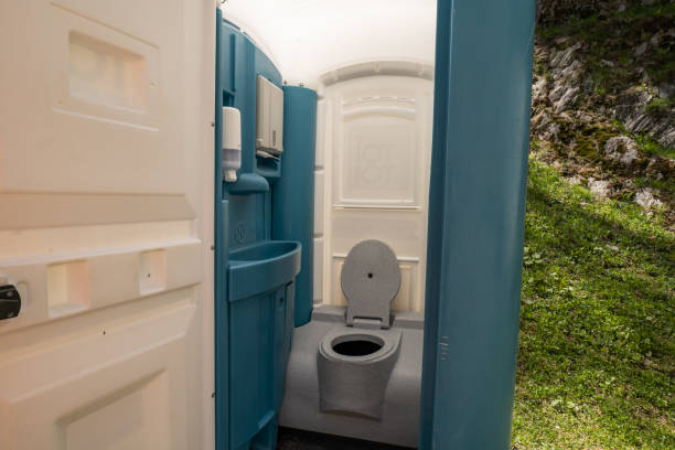Professional porta potty rental in Ames, TX